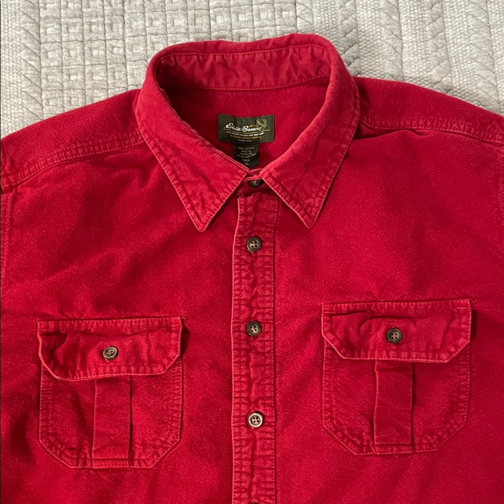Eddie Bauer Solid Red Flannel Button-Up Shirt
